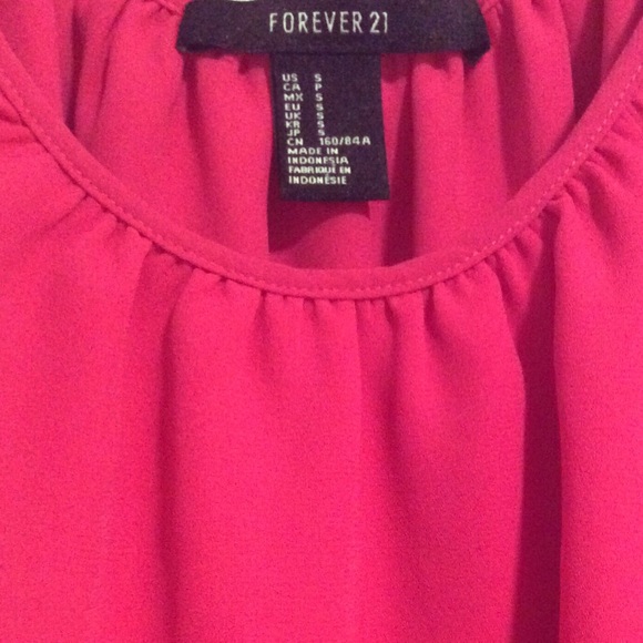 ❇️3/$30❇️ F21 || Hot Pink Crossback Ruffle Tank Top - Picture 8 of 8
